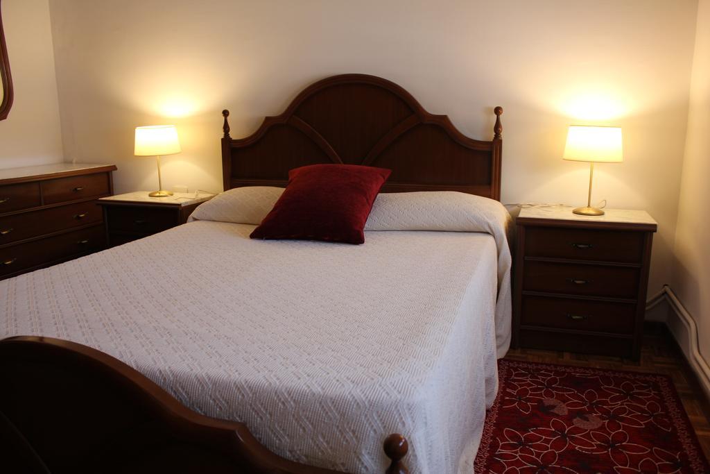 Apartamentos Picea Azul Vega De Espinareda Luaran gambar